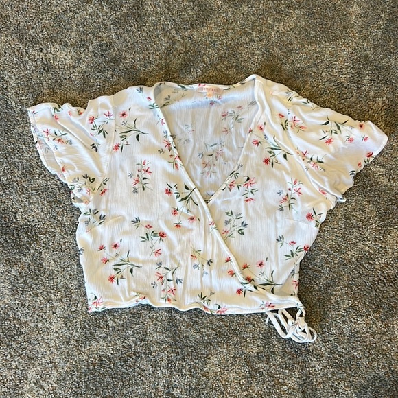 White blouse top - Picture 1 of 1